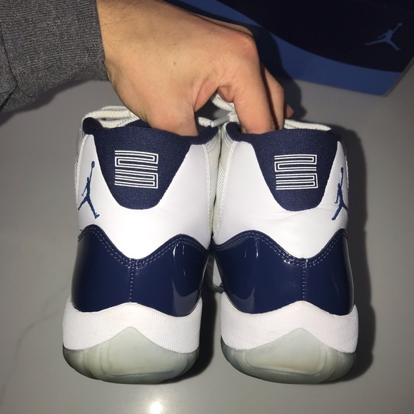 Jordan 11 Win Like 82 White Blue Size 8.5 - Picture 6 of 8